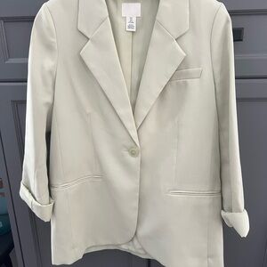 H&M Blazer with Notched Lapels and Relaxed Fit